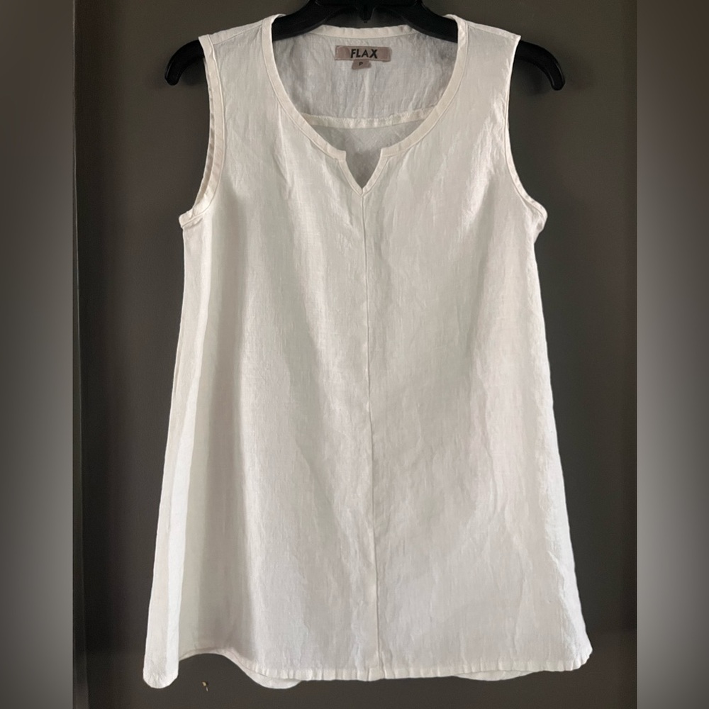 Flax Women's White Sleeveless Linen Top…NWOT…Size P
